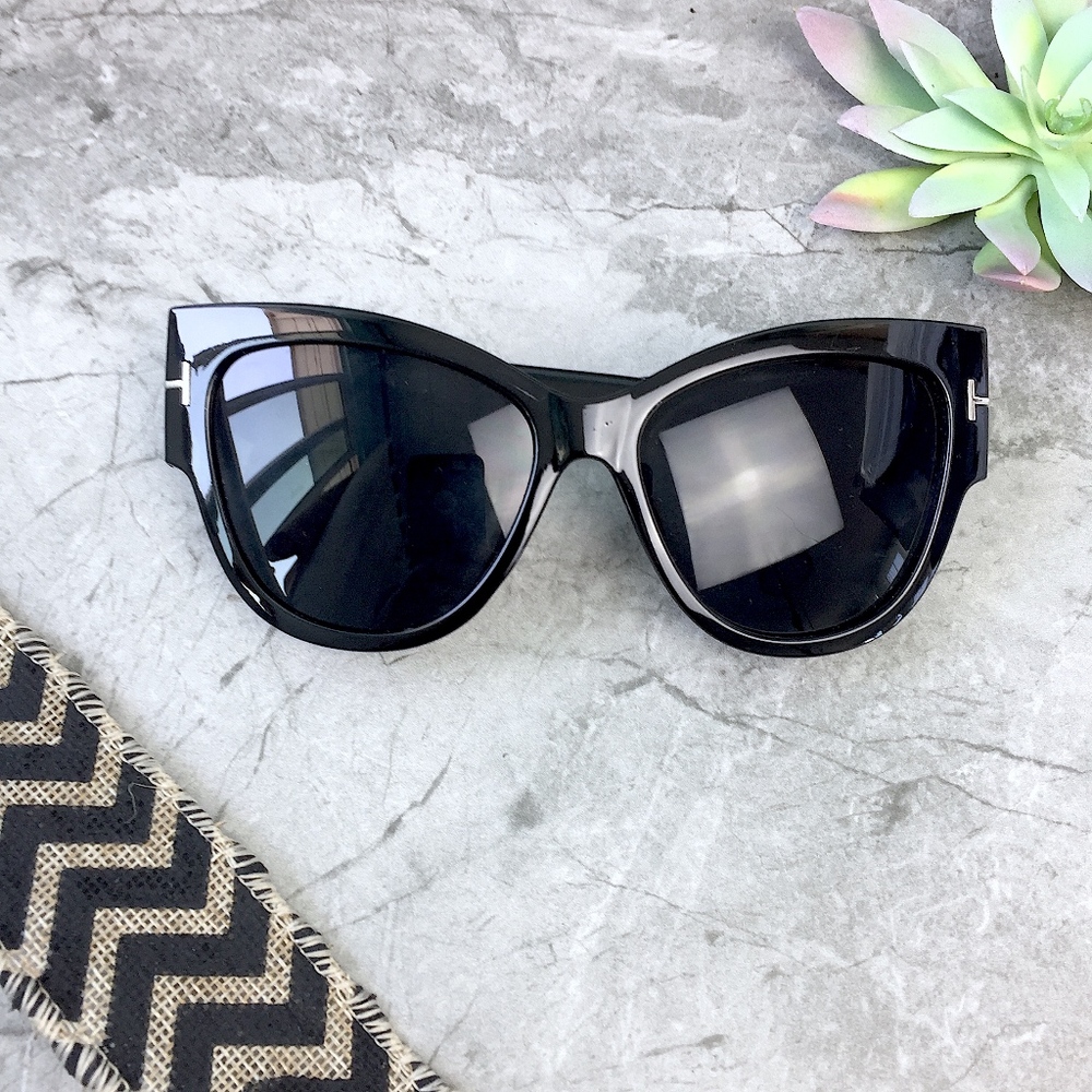 MONDAY MORNING Oversize Cat Eye Sunglasses - Picture 2 of 6